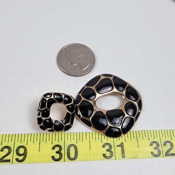 Gold-Tone Black Enamel Drop Earrings 2.5 In Pierced Post Leopard Print Pebble - Picture 10 of 10